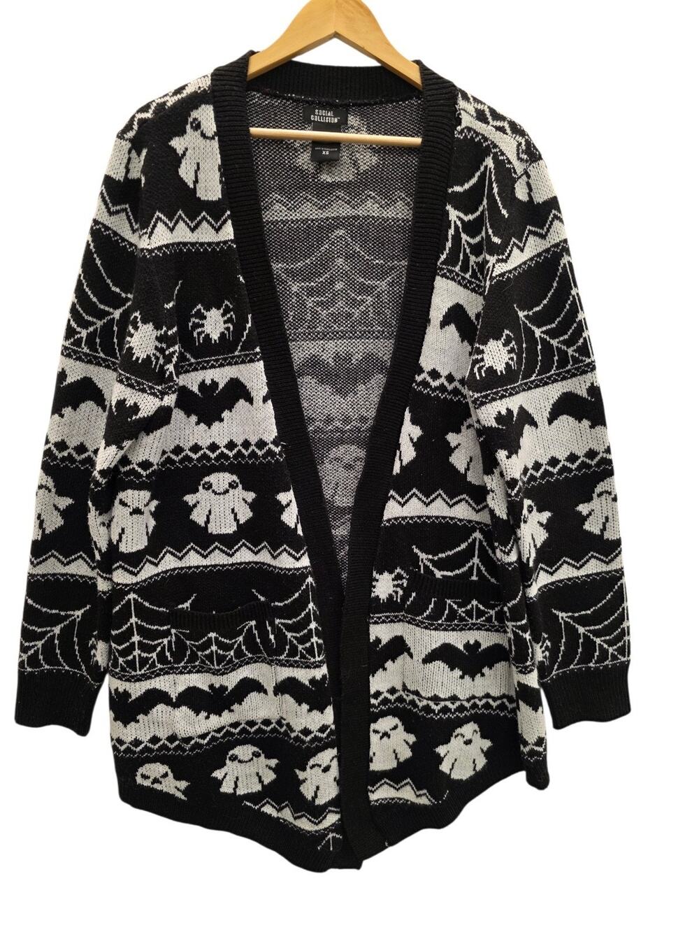 Hot Topic Black White Halloween Cardigan Bats Ghosts Webs Size XS